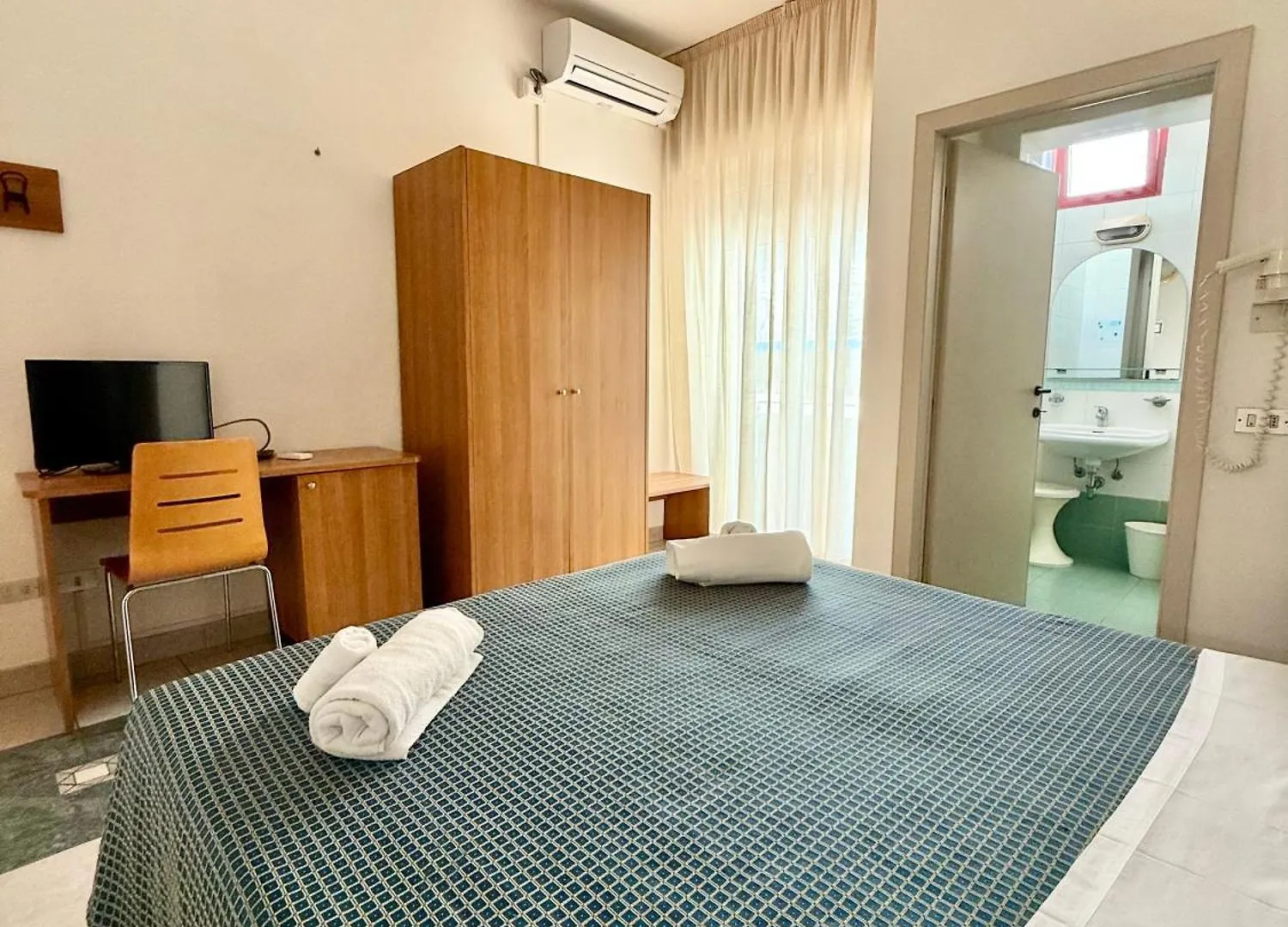 Hotel B&B Nizza Riccione Włochy