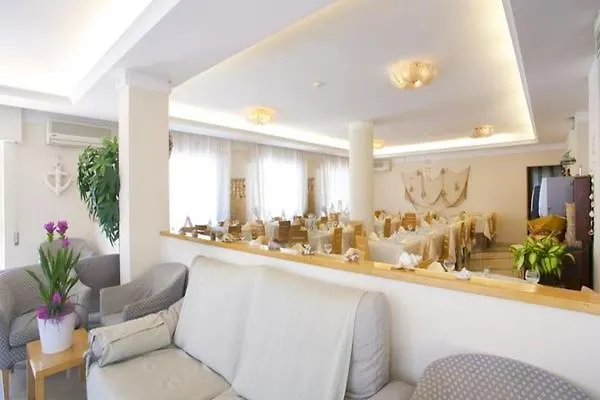 **  Hotel B&B Nizza Riccione Itálie